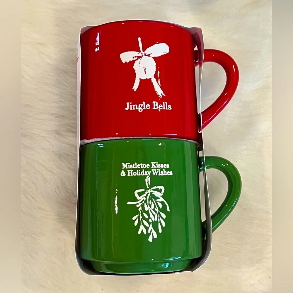 Target 🎯 2pk Stackable Christmas Mugs